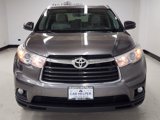 Used 2016 Toyota Highlander XLE image 2
