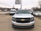 Used 2019 Chevrolet Suburban LT image 2