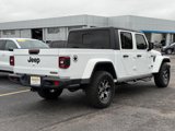 Used 2021 Jeep Gladiator Sport image 3