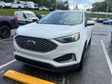 Used 2023 Ford Edge SEL image 2