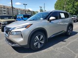 Used 2022 Nissan Rogue SL image 3