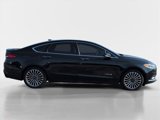 Used 2018 Ford Fusion Titanium image 3