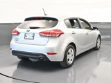 Used 2017 Kia Forte LX image 5