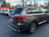 Used 2016 Mitsubishi Outlander SE image 5