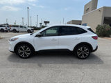 Used 2022 Ford Escape SE w/ SE Sport Appearance Package image 2