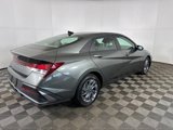Used 2024 Hyundai Elantra SEL image 3