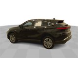Used 2021 Toyota Venza XLE w/ Softex Package image 6