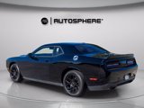 Used 2015 Dodge Challenger SXT image 5