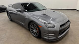 Used 2014 Nissan GT-R Premium image 2