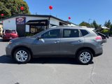 Used 2014 Nissan Rogue SV image 3