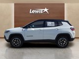 New 2025 Jeep Compass Trailhawk image 2