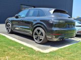 Certified 2023 Porsche Cayenne S Platinum image 5