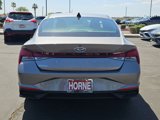 Used 2023 Hyundai Elantra SEL w/ Convenience Package image 5