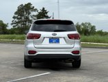 Used 2019 Kia Sorento L image 5