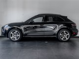 Certified 2024 Porsche Macan image 2