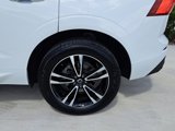 Used 2021 Volvo XC60 T5 Momentum image 4
