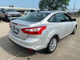 Used 2012 Ford Focus SE image 2