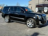 Used 2018 Cadillac Escalade Luxury image 3