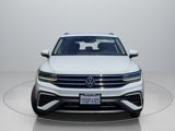 Used 2022 Volkswagen Tiguan SE image 2