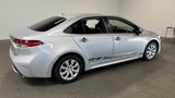 Used 2021 Toyota Corolla LE image 3