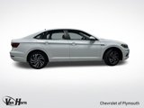 Used 2021 Volkswagen Jetta SEL image 2