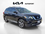 Used 2020 Nissan Pathfinder Platinum w/ Cargo Package image 3