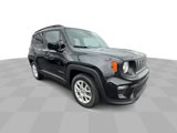 Used 2019 Jeep Renegade Latitude image 2
