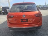 Used 2018 Volkswagen Tiguan SE w/ Panoramic Sunroof Package image 6