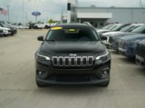 Used 2019 Jeep Cherokee Latitude w/ Popular Appearance Group image 3