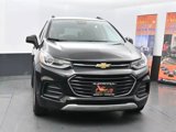 Used 2022 Chevrolet Trax LT w/ Driver Confidence Package image 3