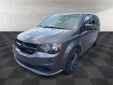 Used 2016 Dodge Grand Caravan SE image 3