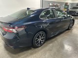Used 2021 Toyota Camry SE image 3