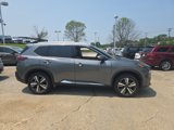 Used 2023 Nissan Rogue SL w/ SL Premium Package image 4