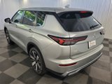 New 2025 Mitsubishi Outlander SE image 3