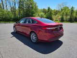 Used 2017 Ford Fusion SE image 5