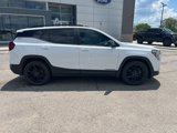 Used 2023 GMC Terrain SLE w/ Driver Convenience Package image 2