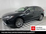 Certified 2021 Toyota Venza XLE image 3