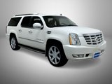 Used 2011 Cadillac Escalade ESV Luxury image 3