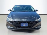 Used 2023 Hyundai Elantra SEL image 2