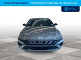 Used 2025 Hyundai Elantra Sport image 3