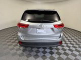 Used 2018 Toyota Highlander SE image 5