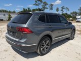 Used 2018 Volkswagen Tiguan SE image 4