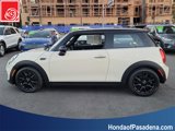 Used 2017 MINI Cooper 2-Door Hardtop image 2