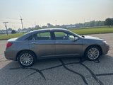 Used 2011 Chrysler 200 Limited image 3