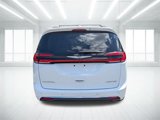 Used 2022 Chrysler Pacifica Limited image 4
