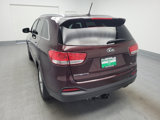 Used 2016 Kia Sorento LX image 6