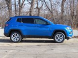 New 2025 Jeep Compass Latitude image 2