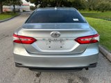 Used 2019 Toyota Camry LE image 4