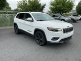 Used 2019 Jeep Cherokee Latitude Plus image 3