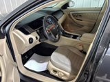 Certified 2017 Ford Taurus SE image 2